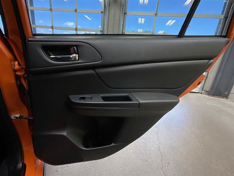 Used 2014 Subaru Crosstrek 2.0i Limited AWD/4WD image 25
