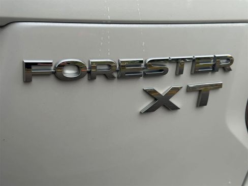 Used 2014 Subaru Forester 2.0XT Touring image 6