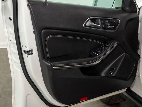 Used 2018 Mercedes-Benz GLA 250 4MATIC image 6