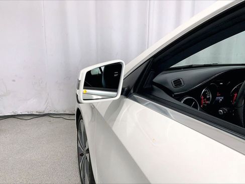 Used 2019 Mercedes-Benz CLA 250 4MATIC image 10