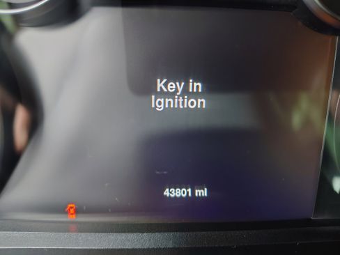 Certified 2021 RAM 1500 Classic Warlock w/ Luxury Group image 25