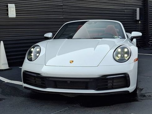 Certified 2023 Porsche 911 Carrera RWD image 10
