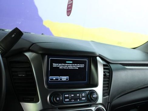 Used 2019 Chevrolet Tahoe LS AWD/4WD image 18