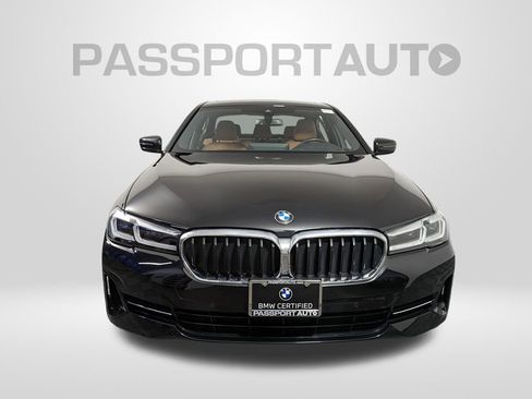 Certified 2023 BMW 530i xDrive w/ Premium Package image 10