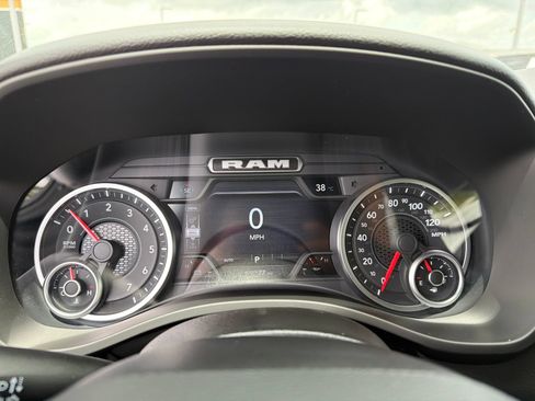 New 2026 RAM 1500 Lone Star AWD/4WD image 27
