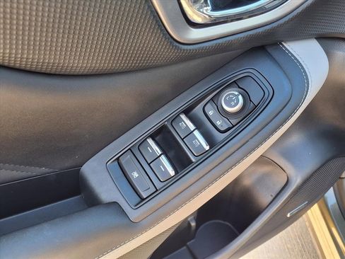 Used 2023 Subaru Forester Limited w/ Popular Package #3 image 18