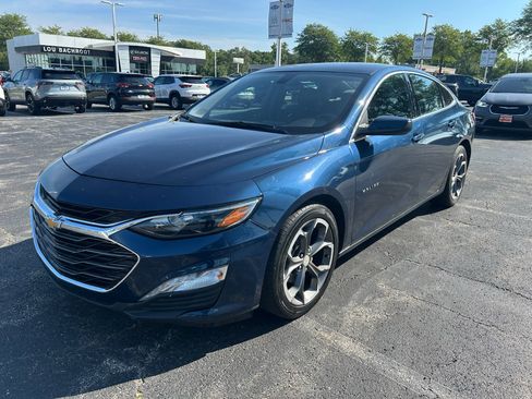 Used 2020 Chevrolet Malibu LT FWD image 1