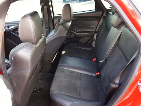 Used 2018 Ford Focus RS image 18