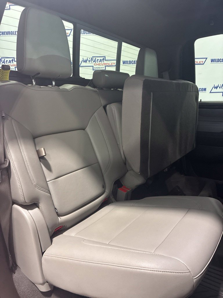 Used 2024 Chevrolet Silverado 2500 LTZ w/ LTZ Premium Package AWD/4WD image 42