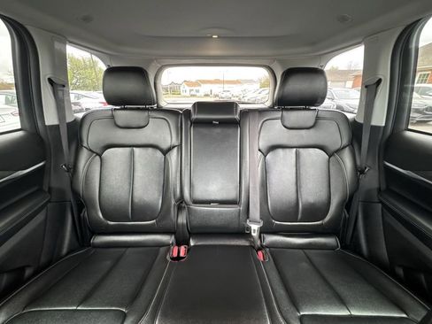 Used 2023 Jeep Grand Cherokee Limited AWD/4WD image 22