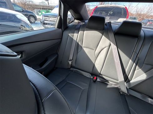 Used 2024 Honda Accord Sport image 27