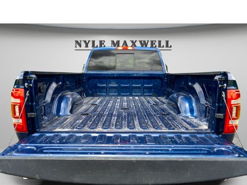 Used 2024 RAM 3500 Laramie w/ Sport Appearance Package AWD/4WD image 25