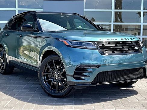 New 2026 Land Rover Range Rover Velar Dynamic SE AWD/4WD image 2
