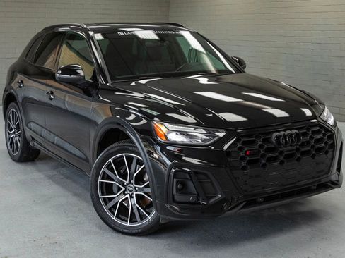 Used 2023 Audi SQ5 Premium Plus w/ Premium Plus Package image 6