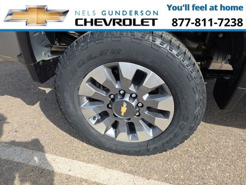 New 2026 Chevrolet Silverado 3500 LT AWD/4WD image 9