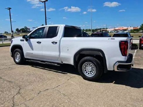 Certified 2025 GMC Sierra 1500 Pro w/ Pro Value Package AWD/4WD image 6