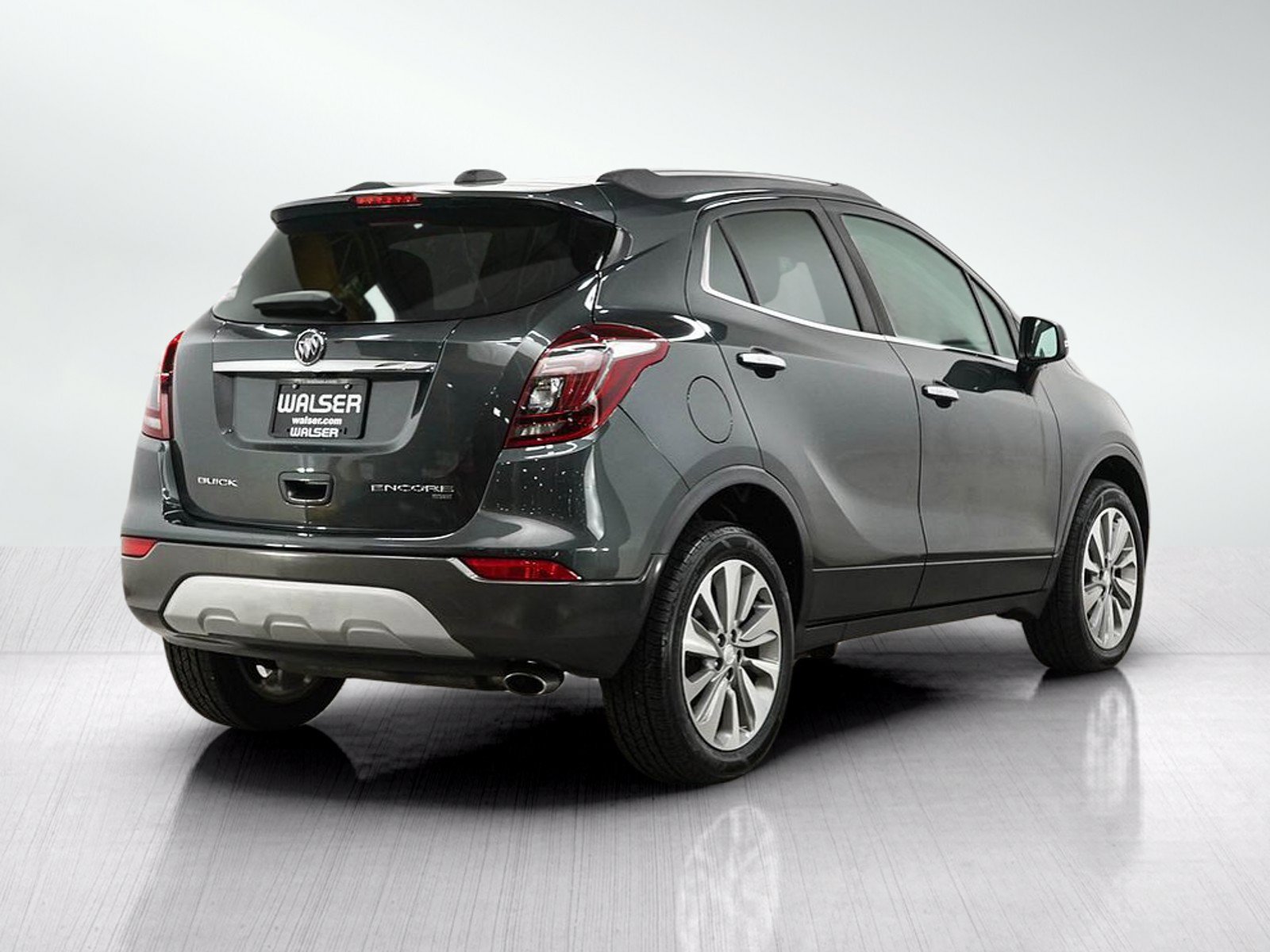 Used 2018 Buick Encore Preferred AWD/4WD image 5