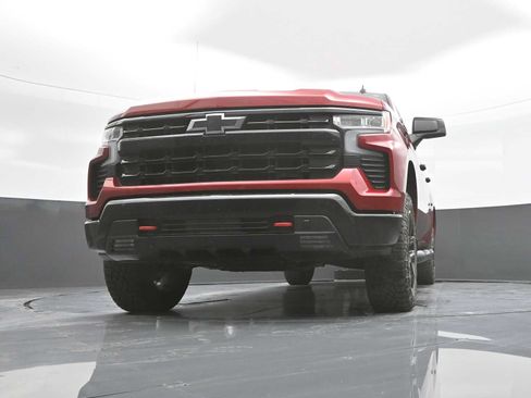Used 2024 Chevrolet Silverado 1500 LT Trail Boss w/ LPO, Dark Essentials Package AWD/4WD image 33