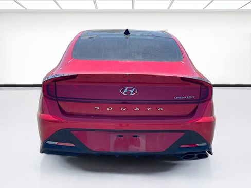 Used 2021 Hyundai Sonata Limited w/ Preferred Accessory Package FWD image 5