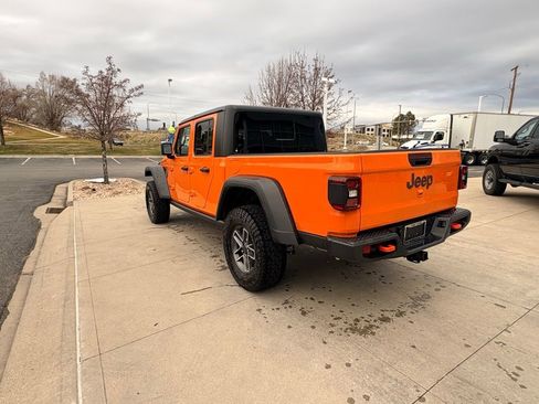 New 2025 Jeep Gladiator Mojave w/ Convenience Group image 8