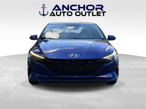 Used 2021 Hyundai Elantra SEL FWD image 2