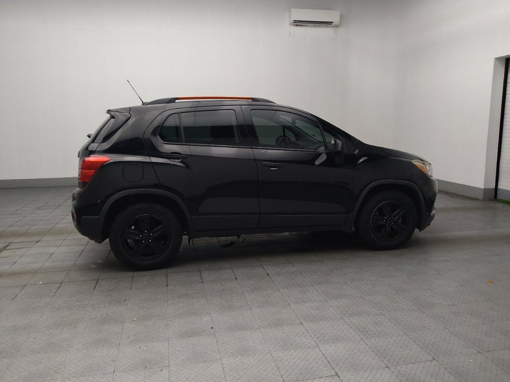 Used 2020 Chevrolet Trax LT FWD image 10