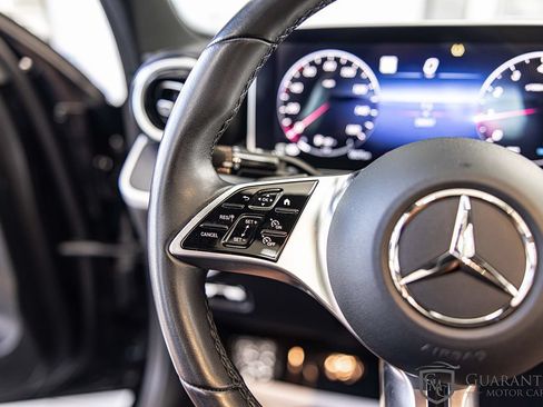 Used 2024 Mercedes-Benz C 300 4MATIC Sedan image 26