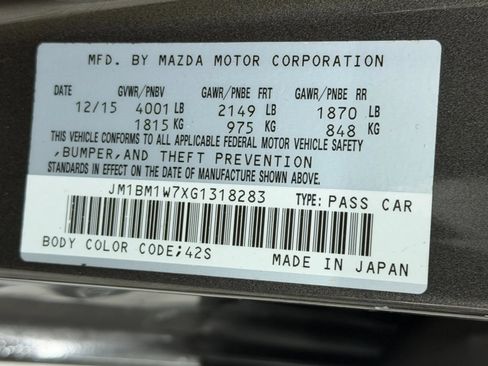 Used 2016 MAZDA MAZDA3 i Touring w/ Popular Equipment Package FWD image 34