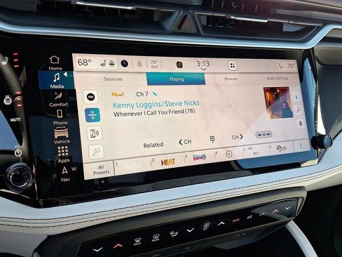 New 2026 Jeep Cherokee Overland image 14