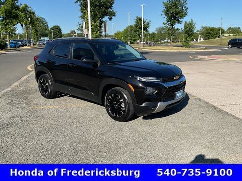 Used 2023 Chevrolet TrailBlazer LT AWD/4WD image 8