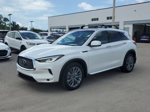 Used 2025 INFINITI QX50 Luxe AWD/4WD image 9