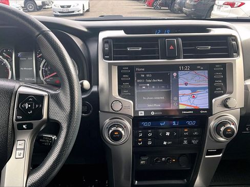 Used 2020 Toyota 4Runner 4WD image 6