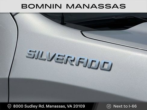 Used 2020 Chevrolet Silverado 1500 Custom w/ Custom Value Package image 8