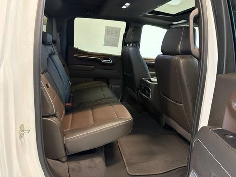 Used 2023 GMC Sierra 1500 Denali w/ Denali Reserve Package AWD/4WD image 46