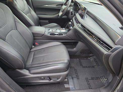 Certified 2023 INFINITI QX60 Luxe w/ Cargo Package image 11