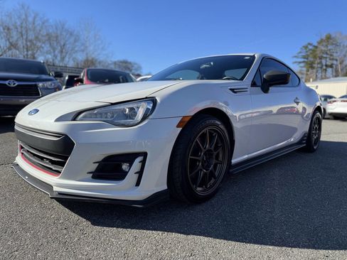 Used 2017 Subaru BRZ Limited image 9