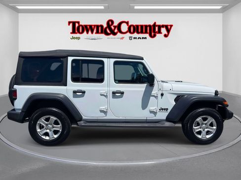 Used 2023 Jeep Wrangler Unlimited Sport AWD/4WD image 5