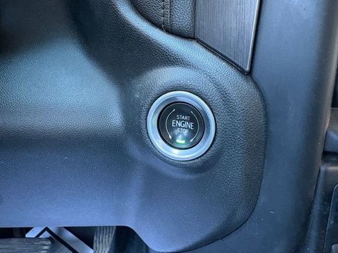 Used 2022 GMC Sierra 2500 AT4 w/ AT4 Preferred Package image 39