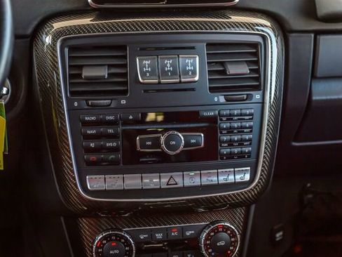 Used 2016 Mercedes-Benz G 63 AMG 4MATIC image 31