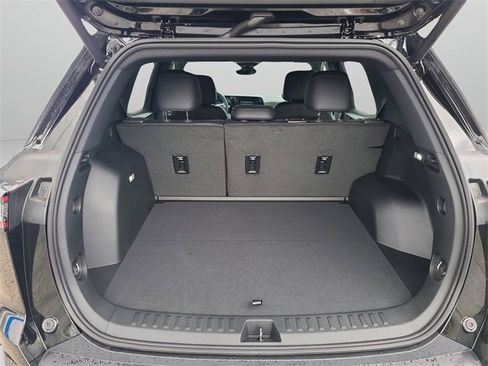 New 2026 Chevrolet Equinox LT w/ Convenience Package II image 10