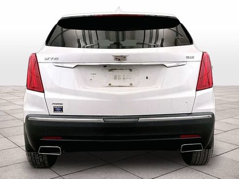 Used 2018 Cadillac XT5 Luxury w/ Driver Awareness Package AWD/4WD image 5