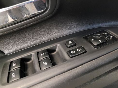 Used 2019 Mitsubishi Outlander ES image 27