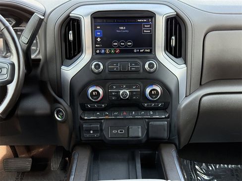 Used 2022 GMC Sierra 1500 SLT w/ SLT Premium Plus Package image 13