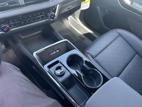 New 2026 Chevrolet Equinox RS w/ Convenience Package III image 18