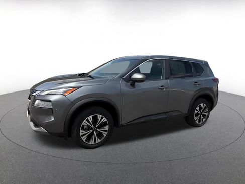 Used 2023 Nissan Rogue SV FWD image 8