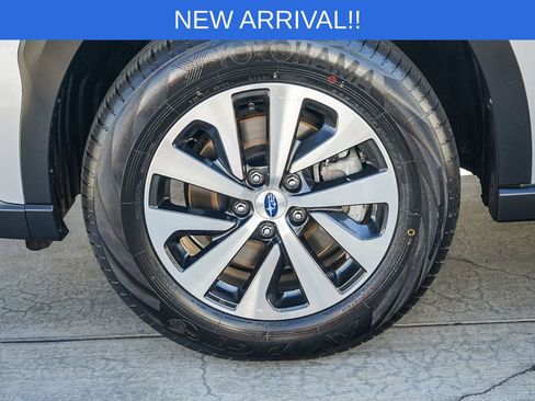 Certified 2023 Subaru Outback Premium image 11