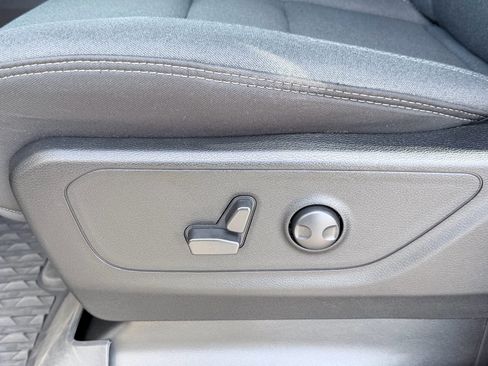 Used 2022 RAM 1500 Big Horn image 26