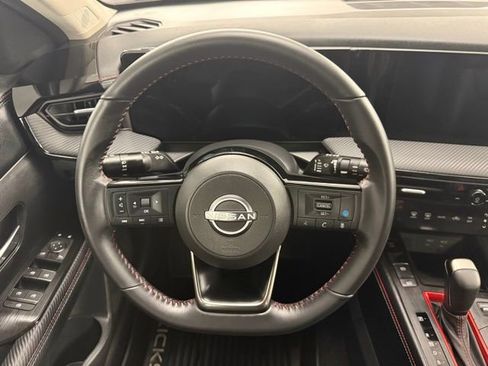 Used 2025 Nissan Kicks SR image 16