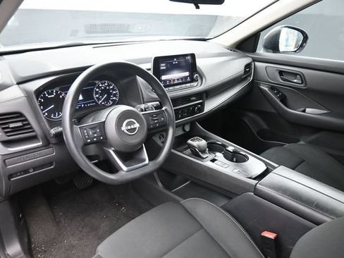 Used 2024 Nissan Rogue S FWD image 13