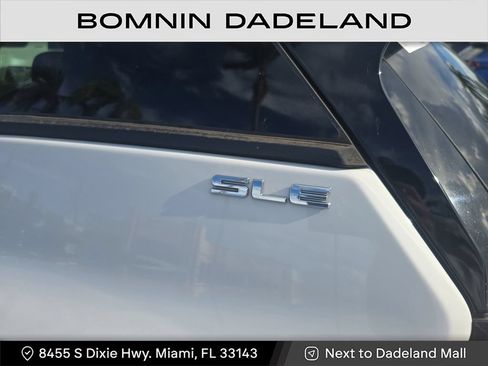 Used 2021 GMC Terrain SLE FWD image 9